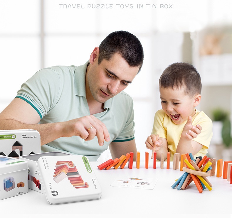 กล่องกิจกรรม Games For Trip ของเล่นไม้เด็ก ในกล่องเหล็กสำหรับเดินทาง
