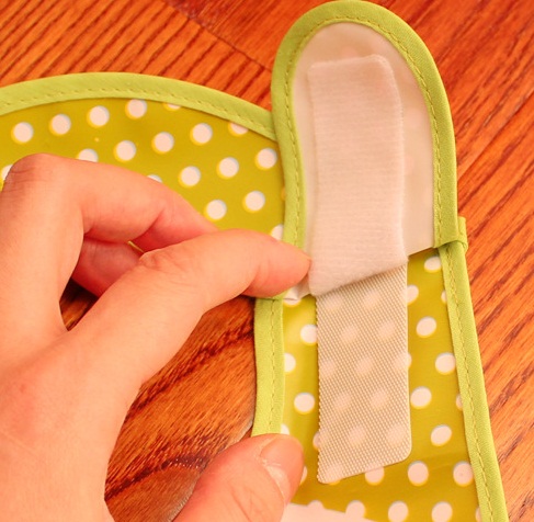 ผ้ากันเปื้อนเด็ก อาหารและขนม ผ้ากันเปื้อนรองเศษอาหาร ผ้ากันเปื้อนbaby ผ้ากันเปื้อน kids ถอดถาดรองอาหารออกได้