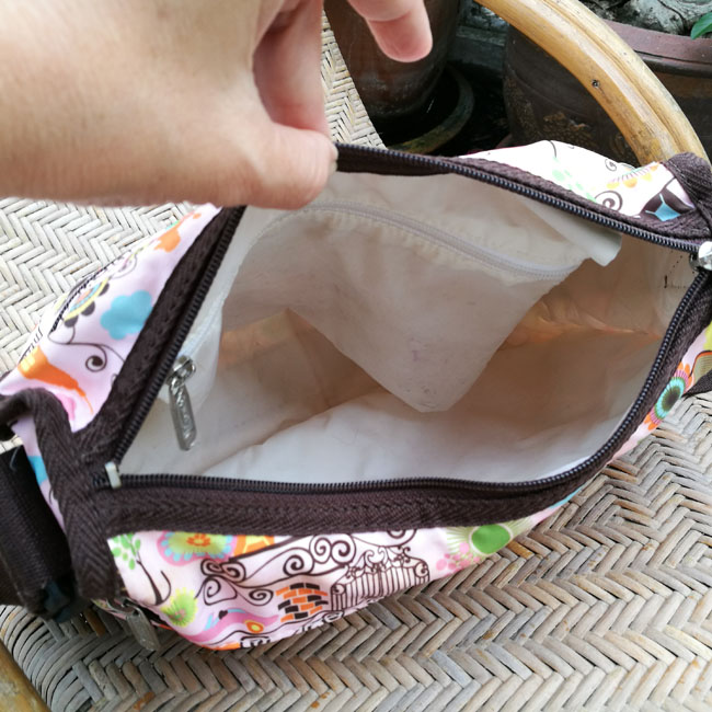 กระเป๋า Lesportsac CLASSIC HOBO