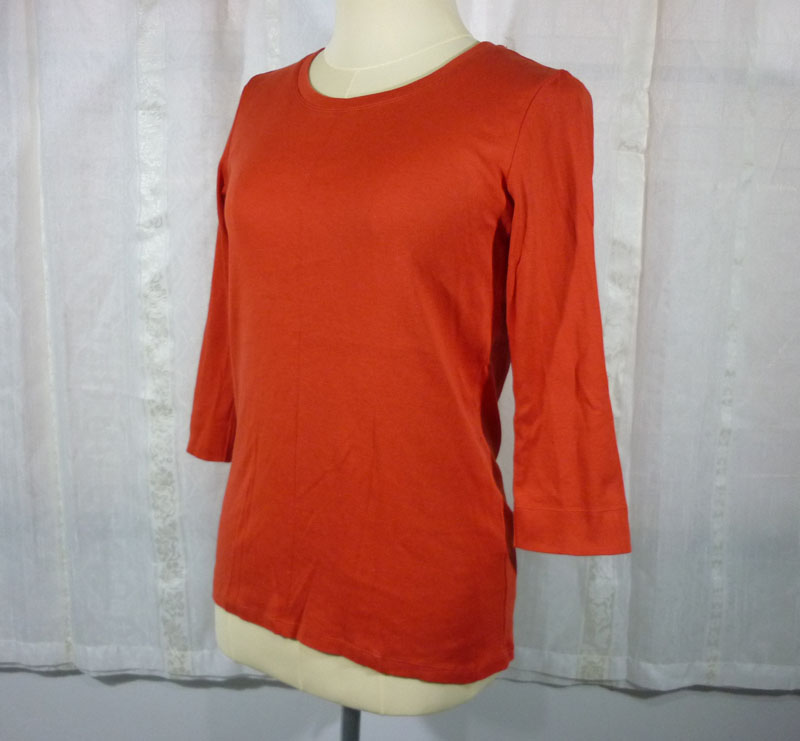 เสื้อแขน 3 ส่วน Uniqlo Sz L ผ้าดีมากๆ