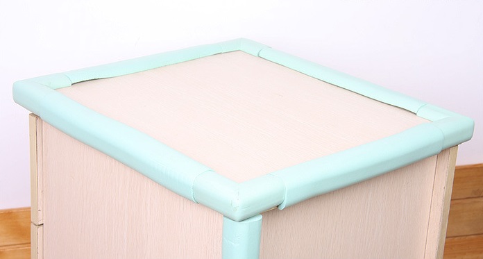 [แพค 4] กันกระแทกมุม กันกระแทกเด็ก แบบหนานุ่ม ตัว L พร้อมเทปกาวสองหน้า!!