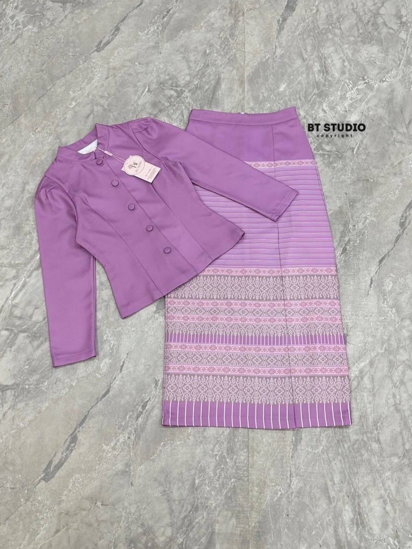 เซท 2 ชิ้น ชุดไทยประยุกต์เสื้อแขนยาวกระดุมหน้าคอตั้ง แมทซ์กับผ้าถุงสำเร็จรูป สินค้าคุณภาพ (พร้อมส่ง)