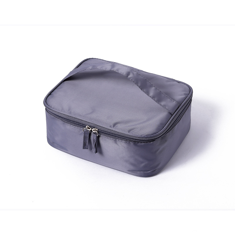 กระเป๋าอเนกประสงค์ กระเป๋าใส่เครื่องสำอาง ขนาดพกพาสะดวก ผลิตจากโพลีเอสเตอร์กันน้ำ (Portable Travel Makeup Cosmetic Bag Organizer Multifunction Case for Women)