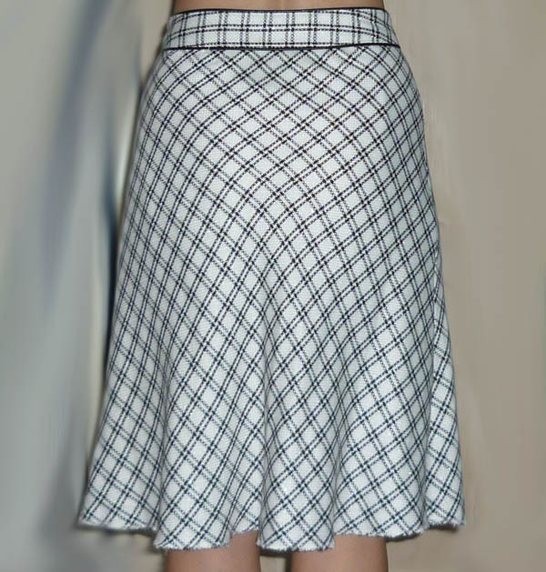 กระโปรงสวยหรูมากๆ จากญี่ปุ่น สวยมากตัวนี้ 26.5-37-23