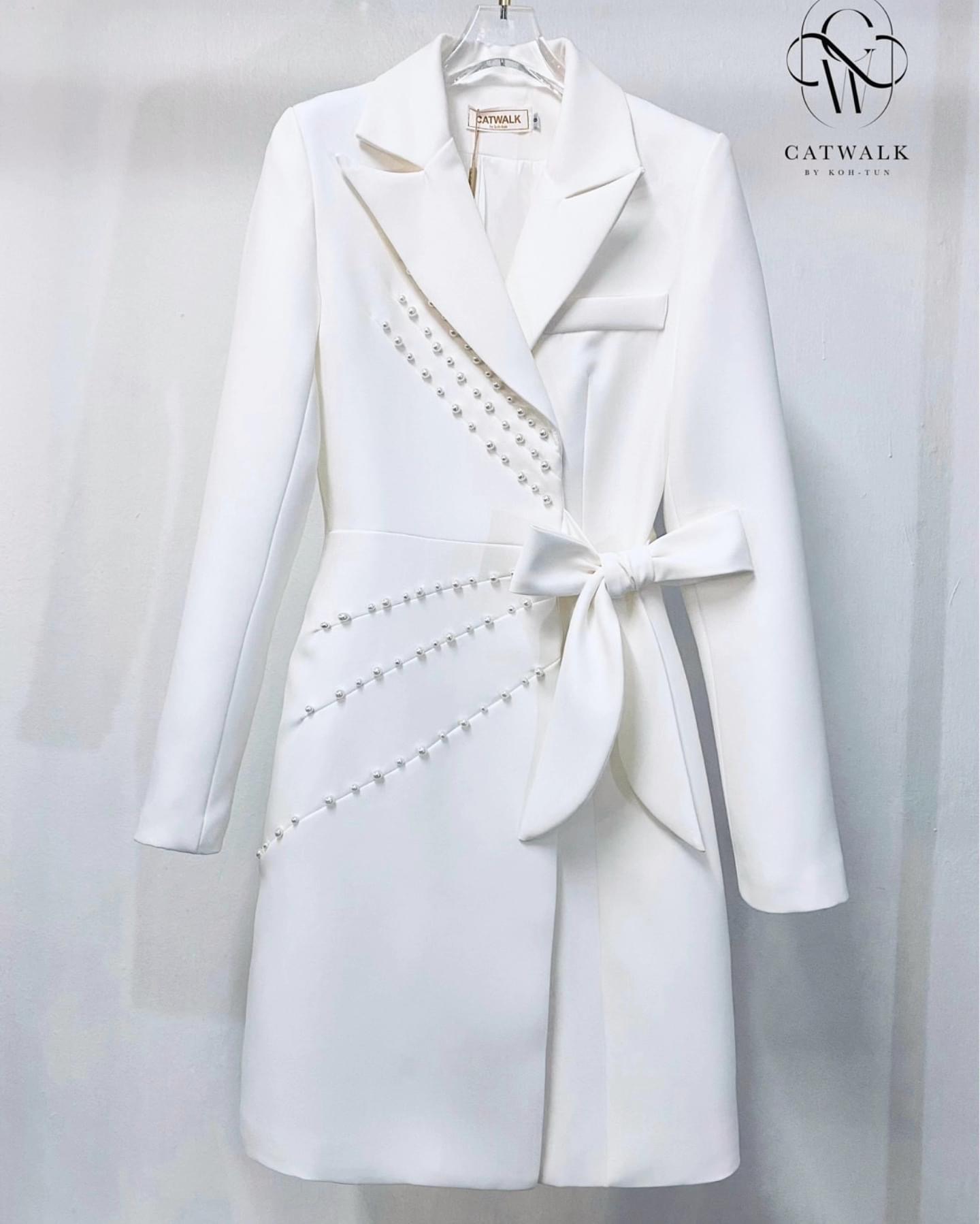 เดรสปกเทเล่อร์ ป้ายหน้าแต่งมุก เนื้อผ้าเกรดเอ เนื้อนุ่มใส่สบาย : สินค้าคุณภาพ (พร้อมส่ง)