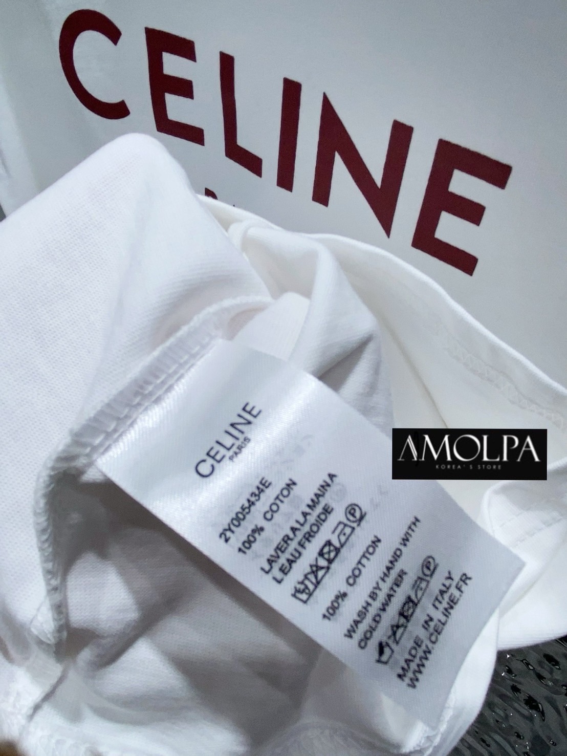 เสื้อยืด CELINE สวยเด่น ลายใหม่ชนช๊อปป สวยม๊ากกกกก เนื้อผ้าดีมากๆค่ะ ผ้าเย็นๆ ใส่สบาย : สินค้าคุณภาพ (พร้อมส่ง)