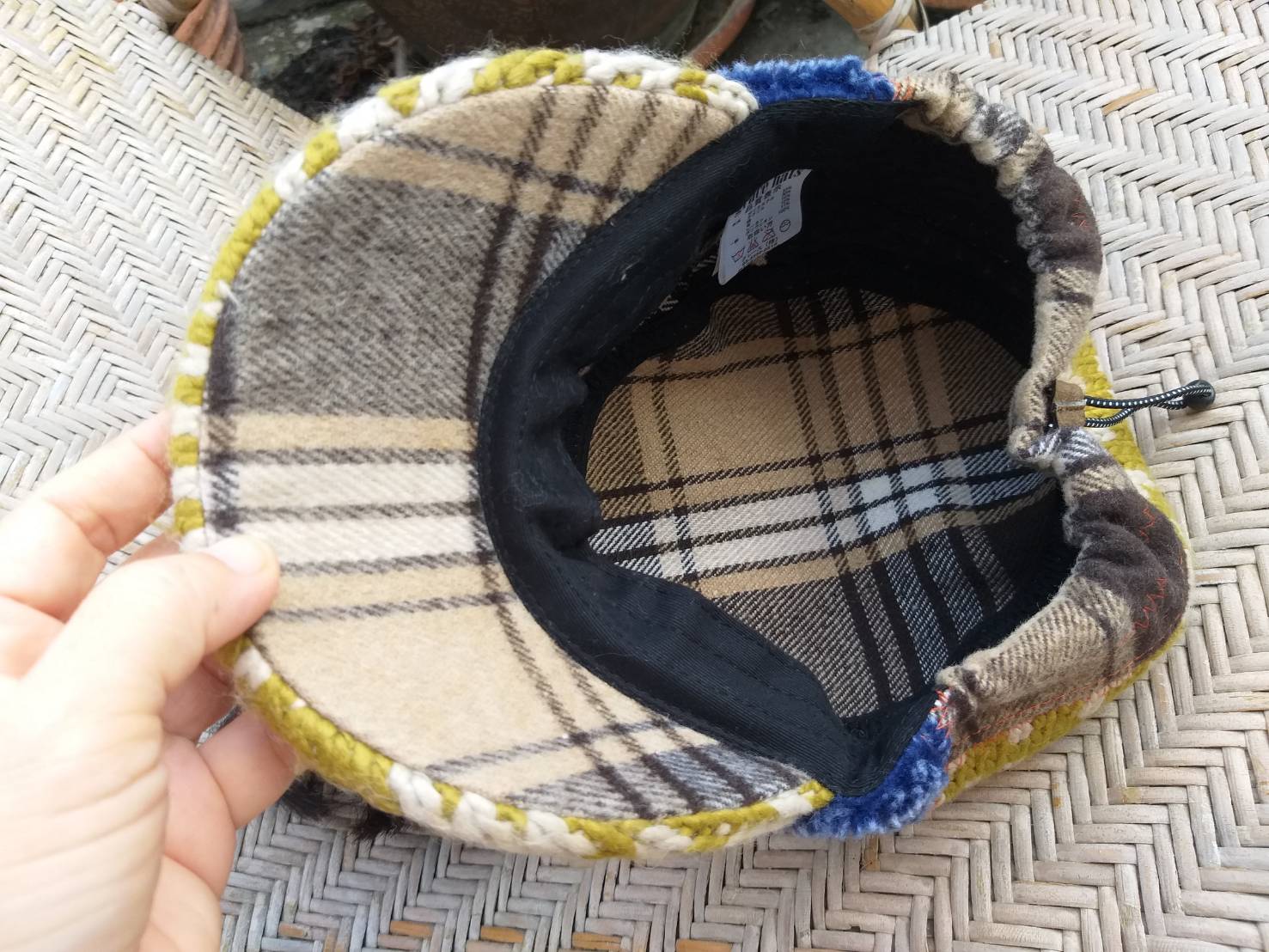 หมวกแก๊ปไหมพรม grace hats สวยและอุ่นมาก