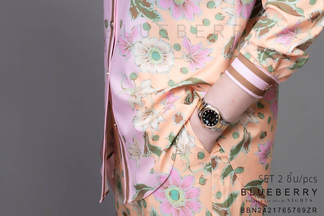 ชุดเซ็ตเสื้อเชิ้ต กางเกงขายาว ผ้าโพลีเอสเตอร์พิมพ์ลายทั้งตัว เสื้อเชิ้ตแขนยาวปลายแขนเชิ้ตติดกระดุม แพทเทิร์นกางเกงขายาว เอวยางยืดอิลาสติกอย่างดี มีซับใน ใส่สบาย : สินค้าคุณภาพ (พร้อมส่ง)