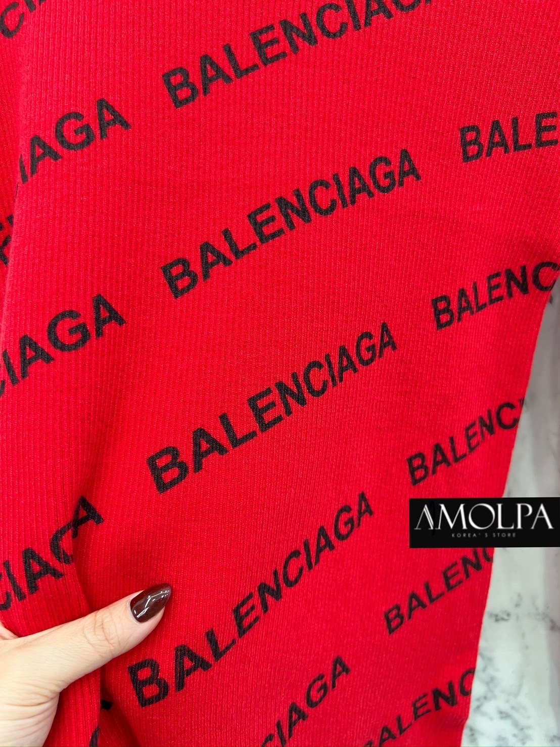 เสื้อแขนยาว BALENCIAGA งาน hiend เนื้อผ้าดีม๊าก เนื้อผ้าร่องๆ ใส่สบายมาก ใส่สบาย : สินค้าคุณภาพ (พร้อมส่ง)