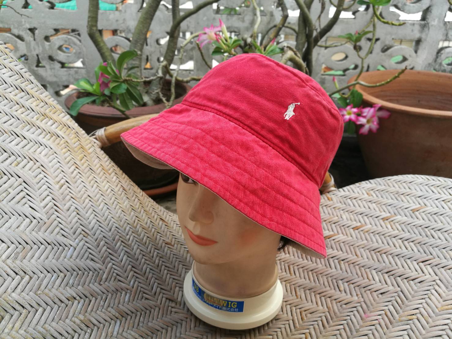 หมวกบักเก็ต POLO สีแดง แหล่มๆ สวยน่าใส่
