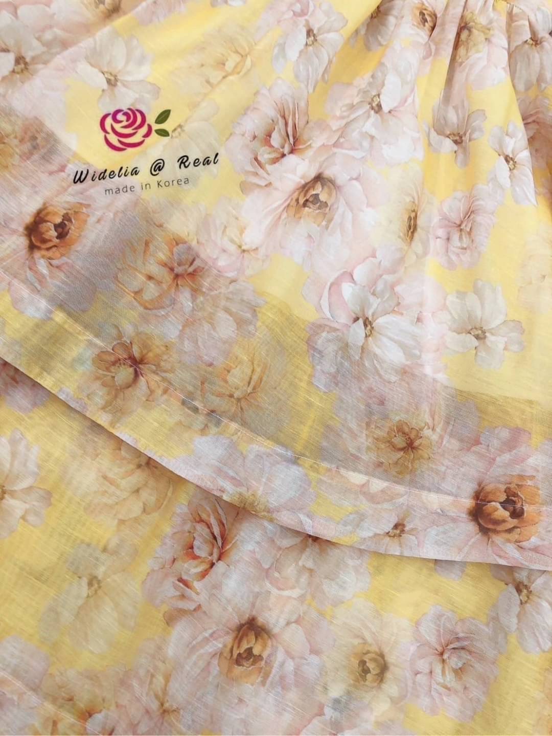 Dress :: เดรสตัวสั้นสวยทรงดี คอวีเก๋ ท่อนแขนพองเป็นทรงสวย ทรงเดรสทรงเอบาน พริ้วสวย สินค้าคุณภาพ (พร้อมส่ง)