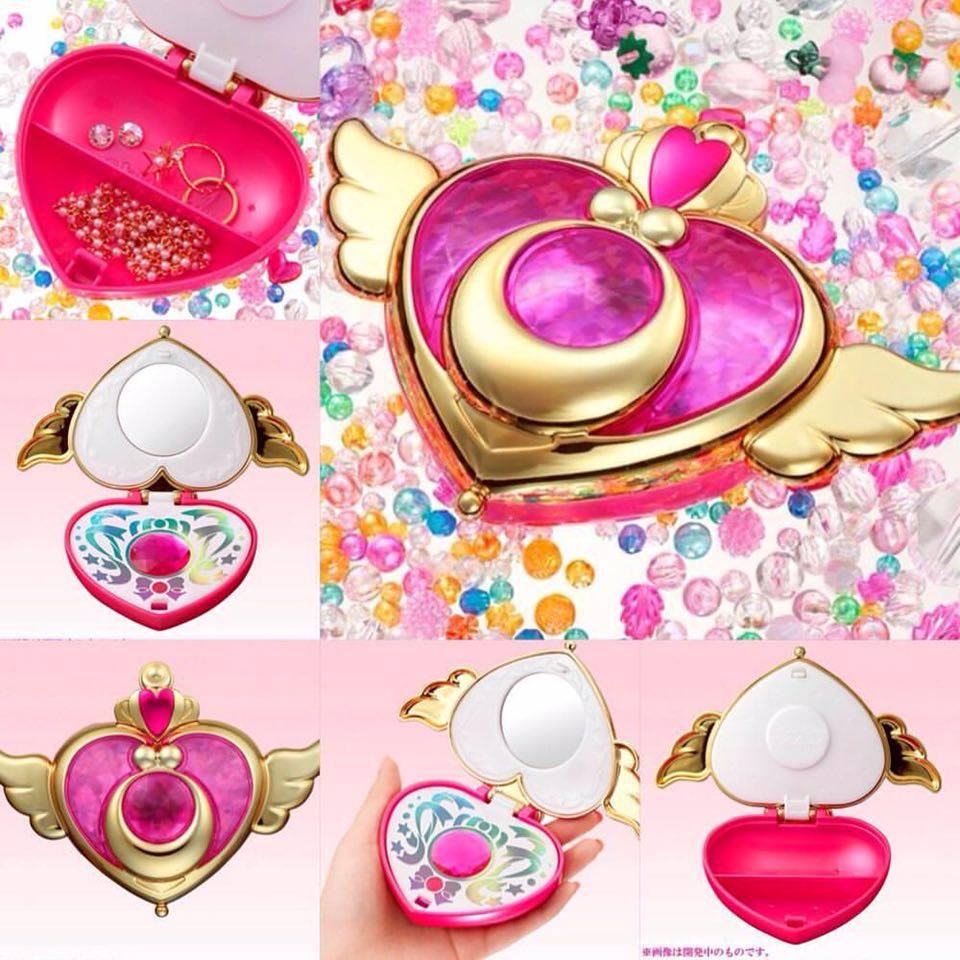 พร้อมส่ง Sailor Moon - Moonlight Memory Crisis Moon Compact Mirror Case [Lot JP]