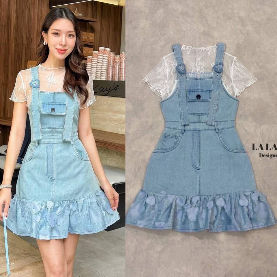 Set2ชิ้น เอี้ยมกระโปรงสั่นยีนส์ฟอกปรับสายได้ช่วงตัวปรับสาย+เสื้อลูกไม้ชีทรูใส่สบาย : สินค้าคุณภาพ (พร้อมส่ง)