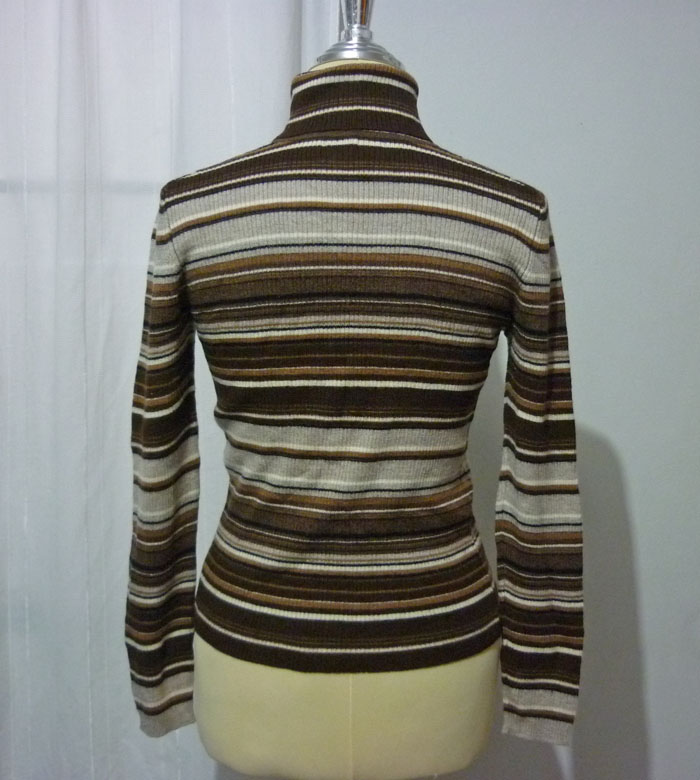 เสื้อไหมพรมผ้าดีมาก สีสวย ไซด์ S-M