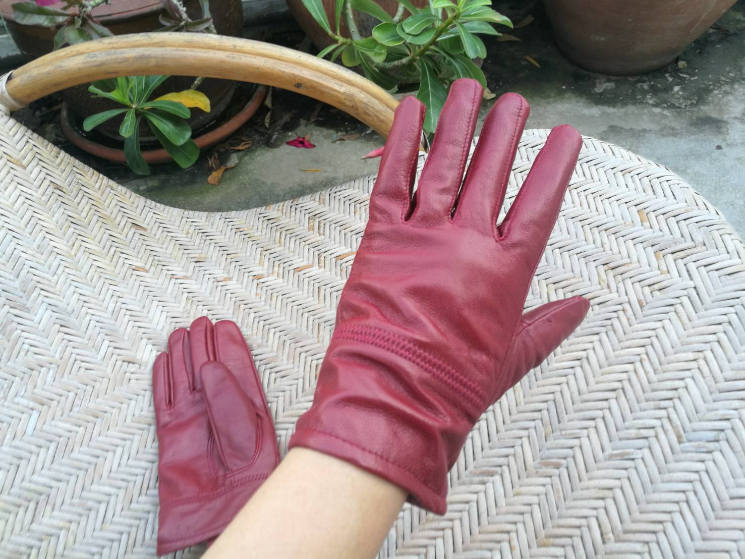 ถุงมือหนังแท้ บุขนด้านในอุ่นติดลบ สวยมากกก