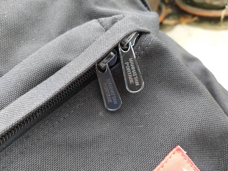 กระเป๋าเป้ Manhattan Portage ของแท้