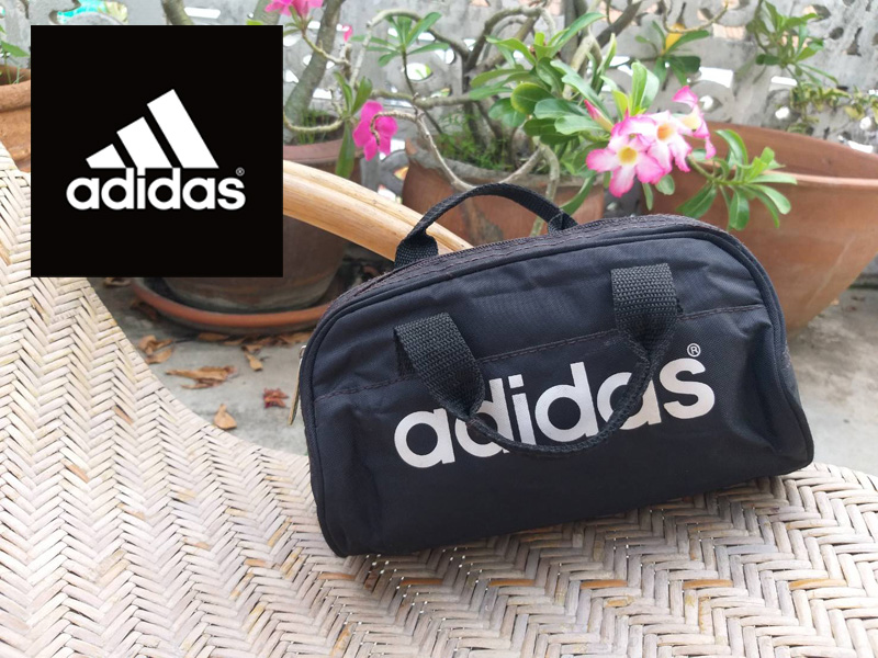 กระเป๋าใบน้อย adidas น่าร้ากกกก