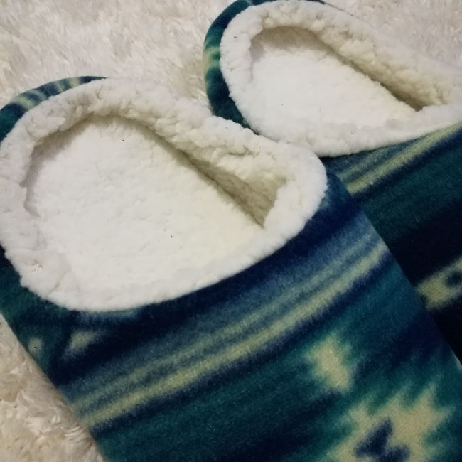 รองเท้าใส่เดินในบ้าน ขนหมีสุดนุ่ม อุ่นเท้ามากๆ /ของใหม่/