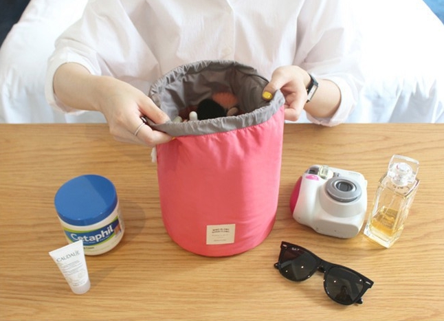 กระเป๋าเครื่องสำอางขนาดใหญ่ มาพร้อมกระเป๋าแยกขนาดเล็ก และถุง PVC ใส่แปรงแต่งหน้า (Travel Dresser Pouch)