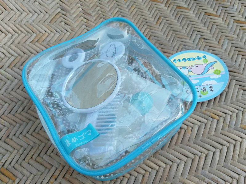 กระเป๋าใส่อุปกรณ์อาบน้ำ หวี-กระจก-ขวด (ของใหม่)