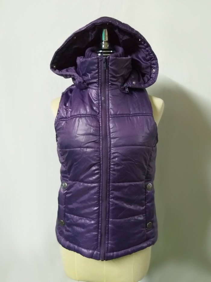 เสื้อกั๊กนวม COLZA สวยมากก Sz S