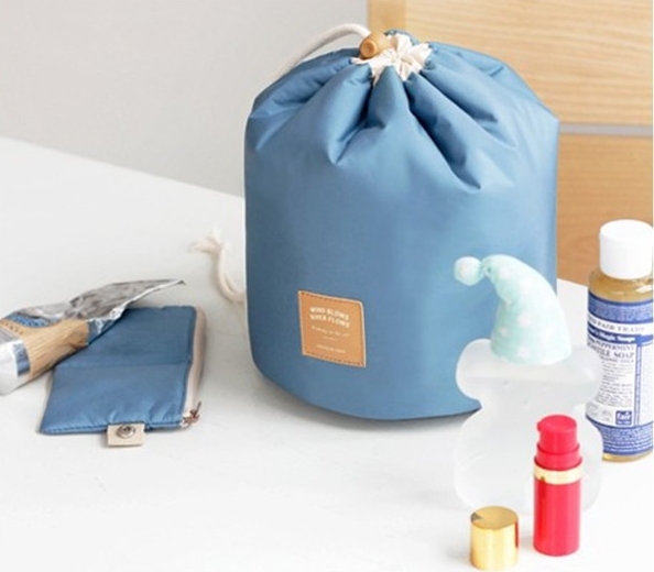 กระเป๋าเครื่องสำอางขนาดใหญ่ มาพร้อมกระเป๋าแยกขนาดเล็ก และถุง PVC ใส่แปรงแต่งหน้า (Travel Dresser Pouch)