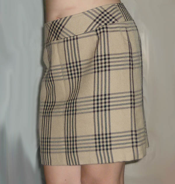 กระโปรงผ้าขนสัตว์ เนื้อผ้าสวยค่ะ 27.5-34-15