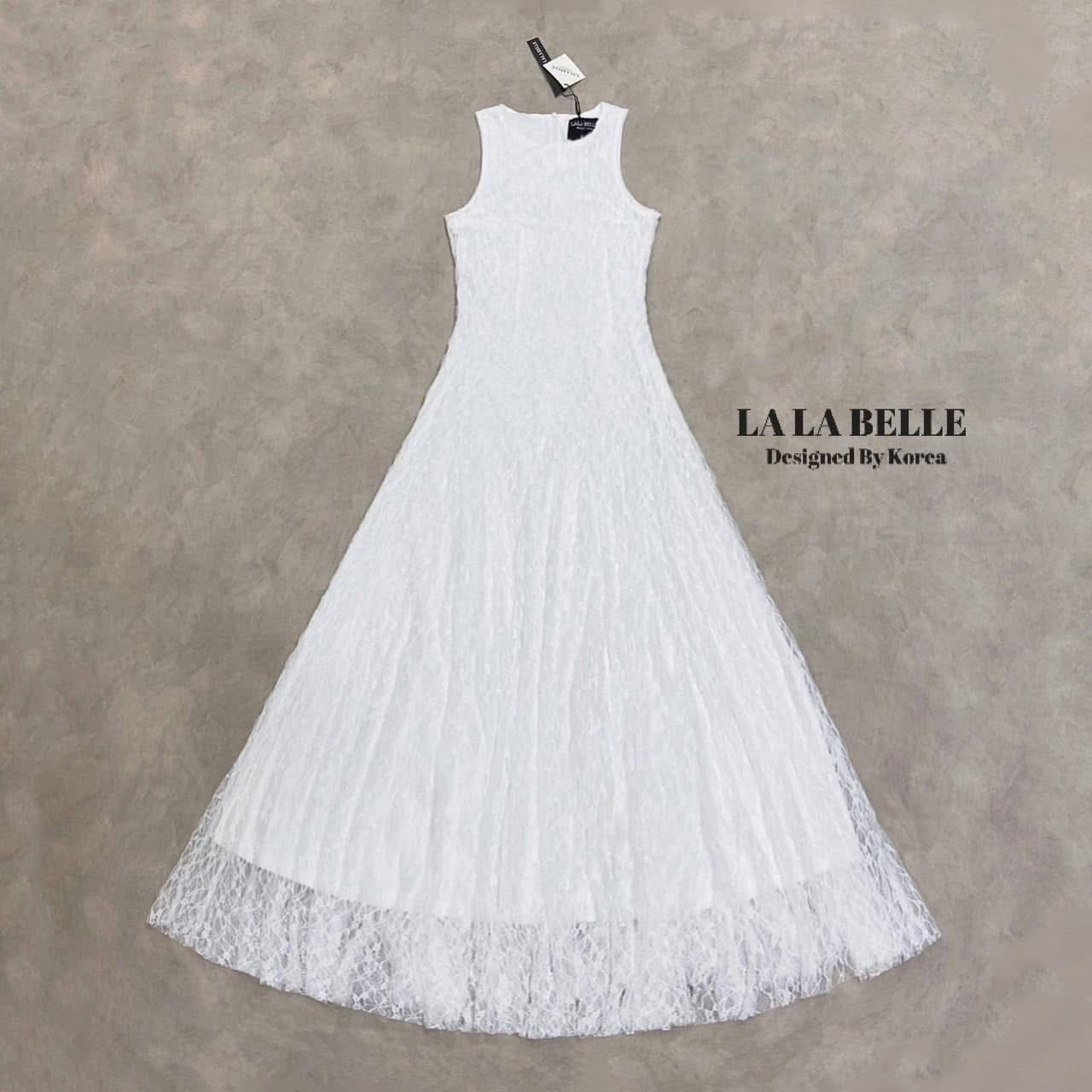 แม็กซี่เดรสลูกไม้นุ่มยืดมีเทคเจอร์ในตัวอลังการกระโปรงกรุยกราย ใส่สบาย : สินค้าคุณภาพ (พร้อมส่ง)