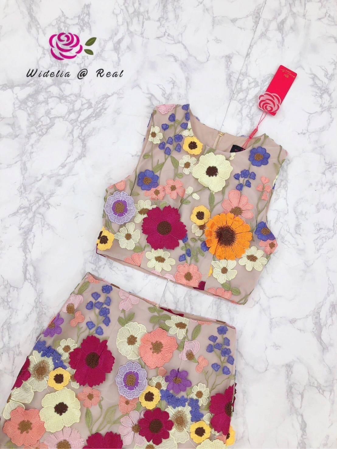 Set :: เซ็ทเสื้อแขนกุดตัวสั้นทรงสวยสุดเฟียส ซิปหลัง แพทเทิ้ลสวยเป๊ะ มาเข้าชุดกับกระโปรงตัวสั้นทรงสวย มีชับในเป็นกางเกงใส่ไปไม่โป๊ะ ใส่สบาย สินค้าคุณภาพ (พร้อมส่ง)