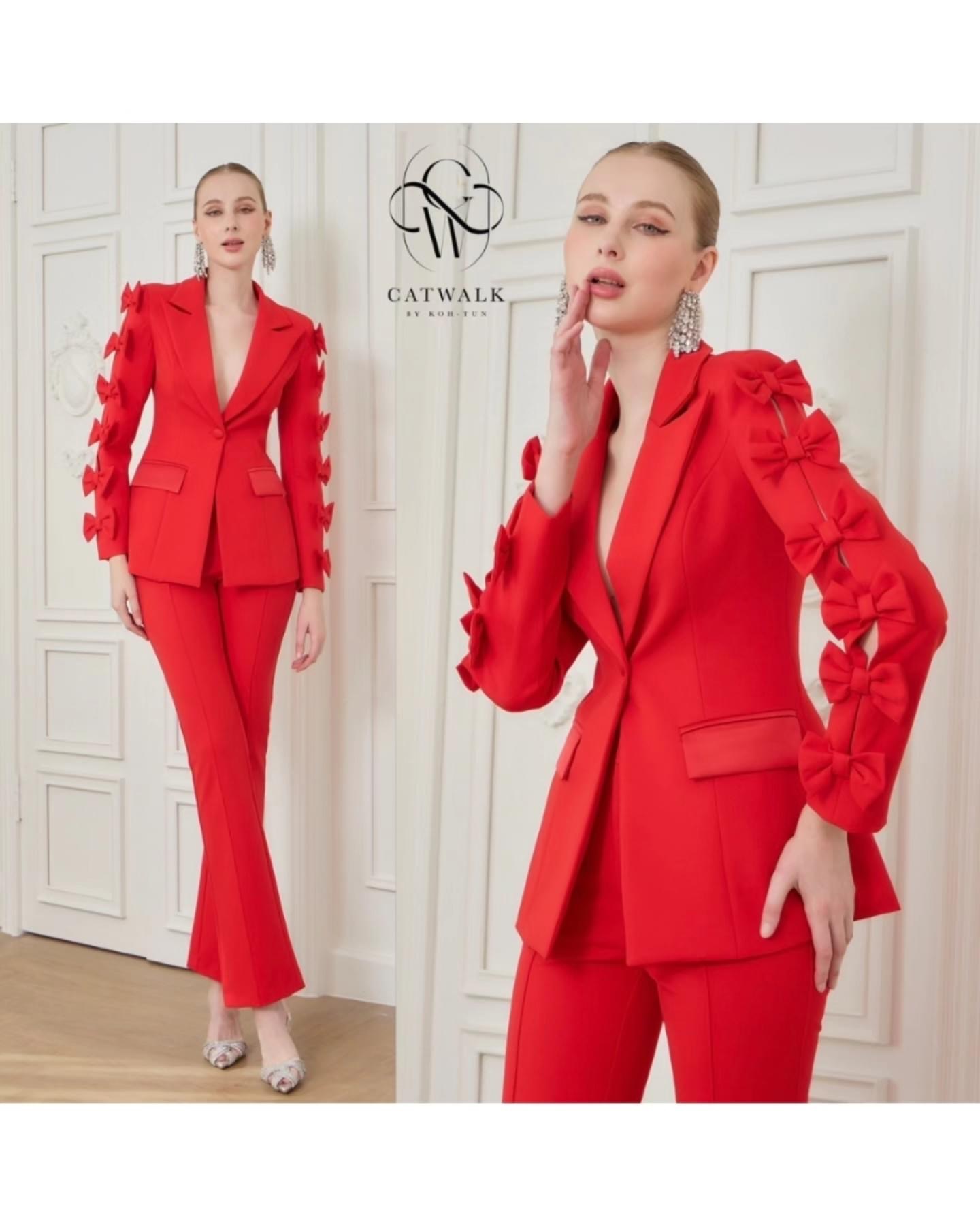 เซตBLAZER แต่งโบว์แขน+กางเกงทรงสวย เนื้อผ้าเกรดเอ ตัวBLAZERเป็นทรงเข้ารูป ปกเป็นทรงเทเล่อร์ ใส่สบาย : สินค้าคุณภาพ (พร้อมส่ง)