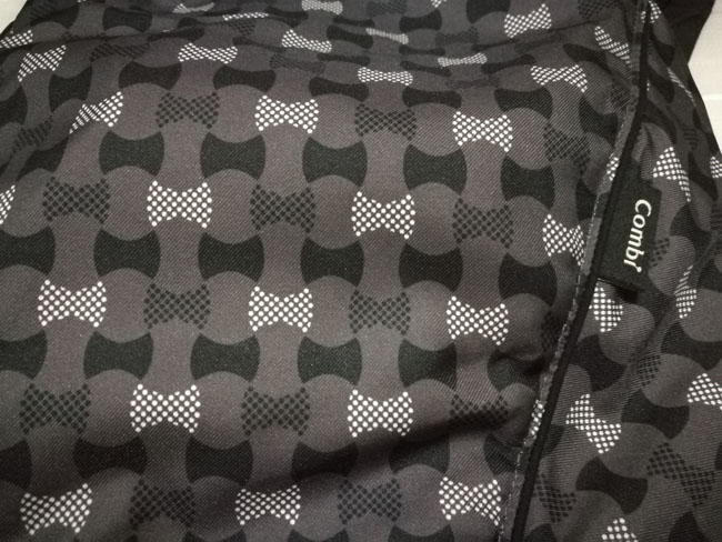 เป้อุ้มเด็ก Combi น้ำหนักเบา