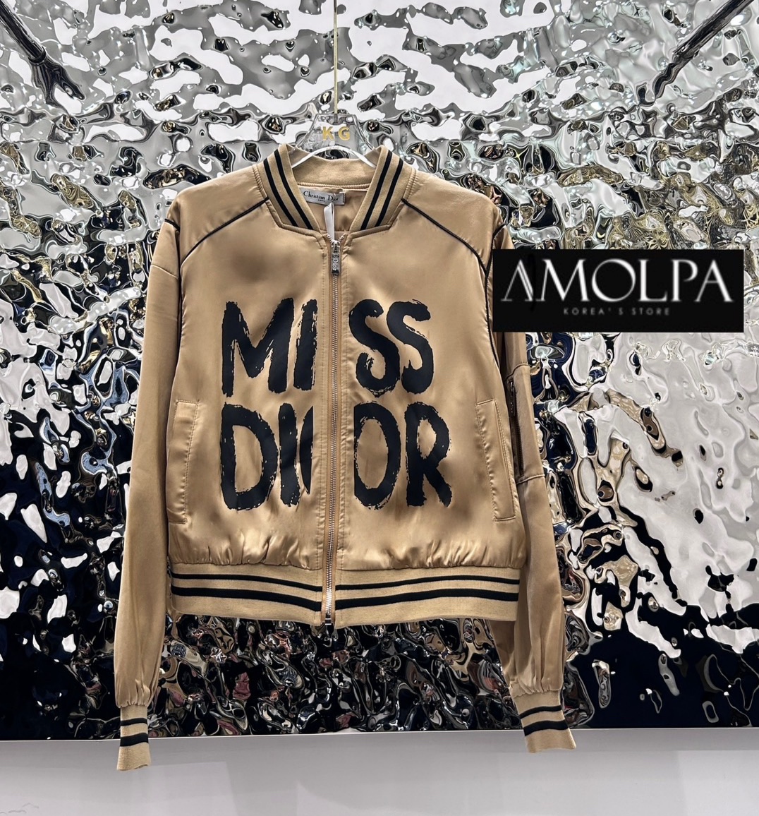 JACKET CD 1:1 HI-END งานพิเศษ !! Luxury Premium สวยหรูดูแพง งานคุณภาพทรงสวย เป๊ะ ใส่แล้วสวยเข้ากันลงตัวมากๆ ใส่สบาย : สินค้าคุณภาพ (พร้อมส่ง)