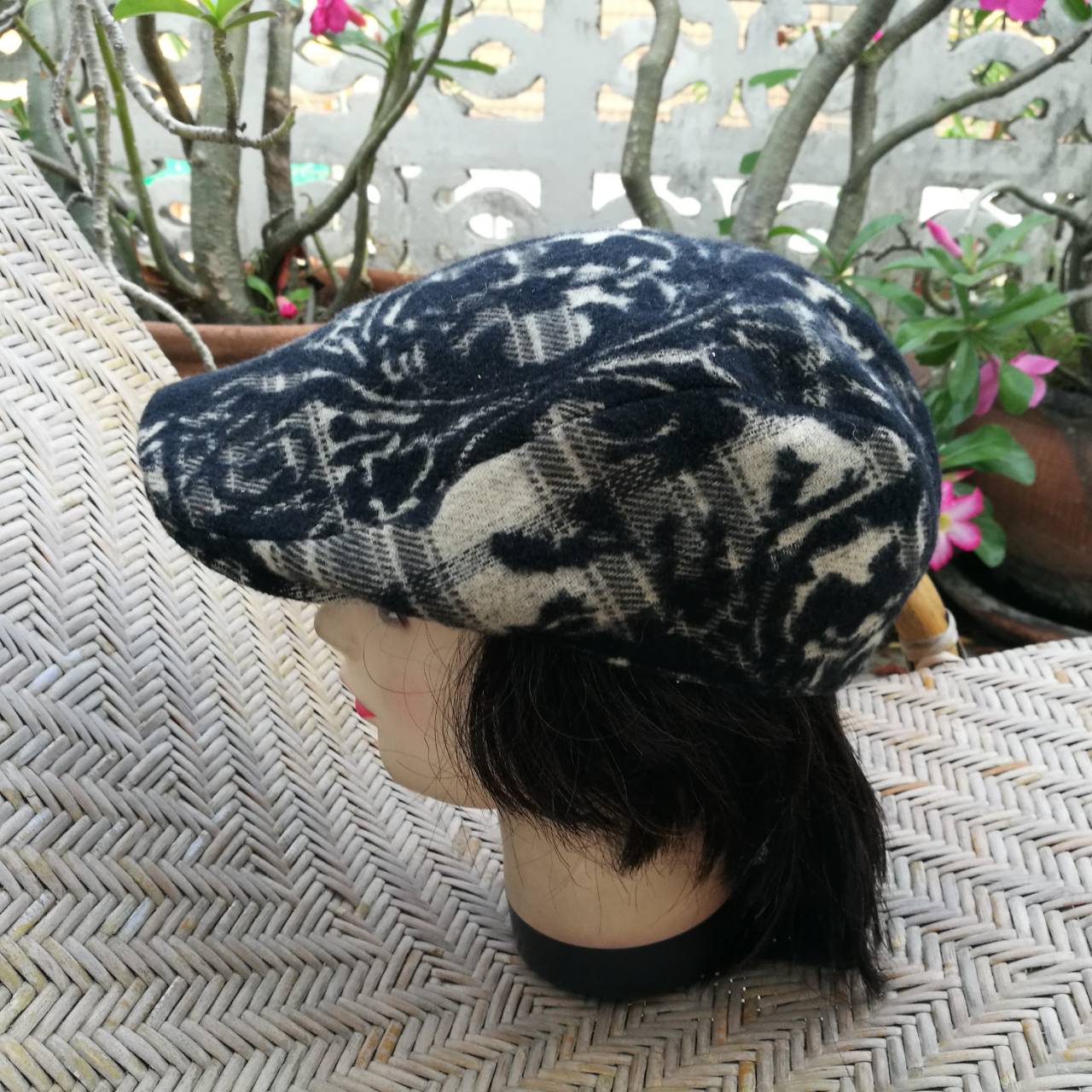 หมวกติงลี่ หมวกแฟลตแค็ป grace hat สวยมากๆ ใบนี้