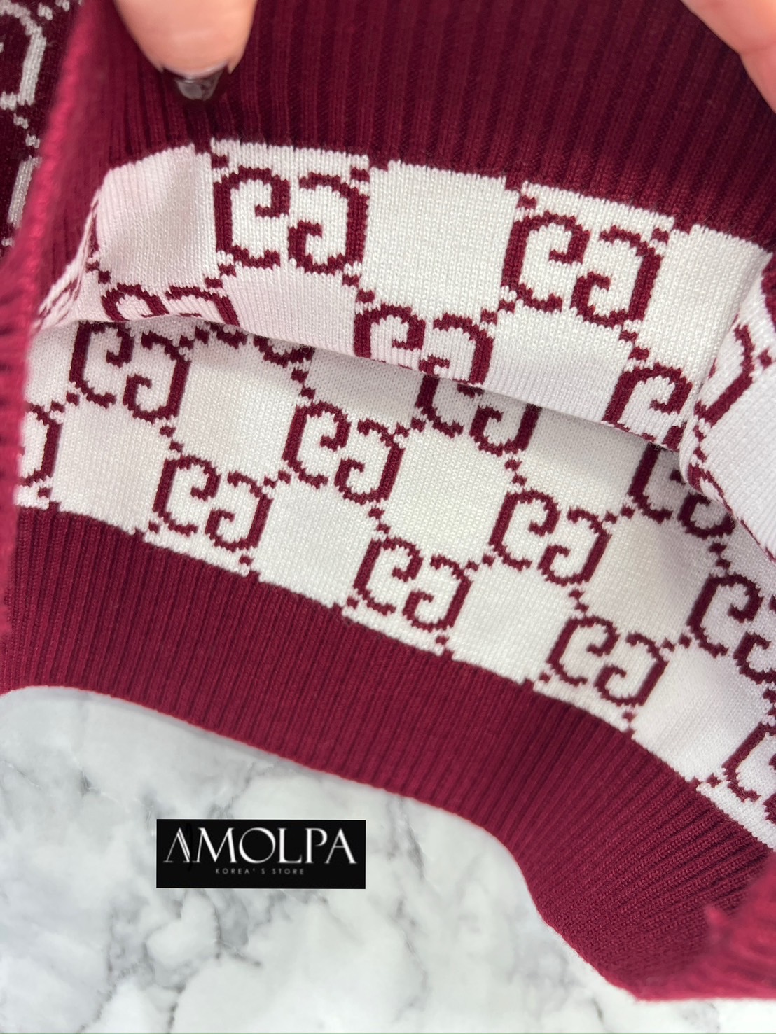 SWEATER GUCCI KNIT งานสวยสุดปังชนช๊อป สวยจี๊ด เนื้อผ้าดีม๊าก ผ้าใส่สบายมาก ห้ามพลาด ใส่สบายสุดๆ ใส่สบาย : สินค้าคุณภาพ (พร้อมส่ง)