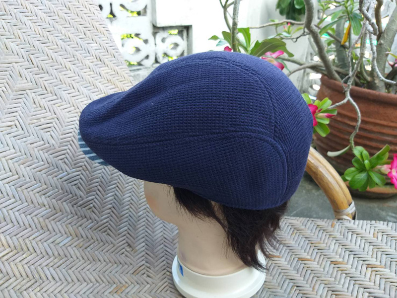 หมวกติงลี่ หมวกแฟลตแค็ป สวยมากๆ ใบนี้ 59ซม.