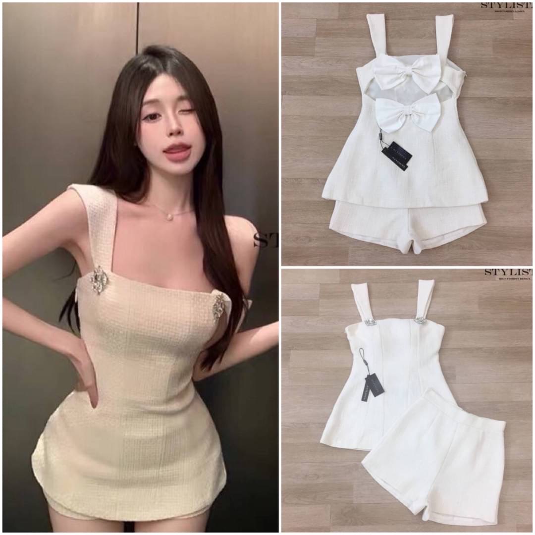 เซตเสื้อสายเดี่ยว มาพร้อมกางเกงขาสั้นเข้าชุด ใส่สวยดูดี ใส่ได้หลายโอกาส สินค้าคุณภาพ (พร้อมส่ง)