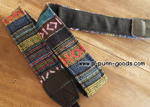 สายคล้องกล้อง ผ้าลายชนเผ่า