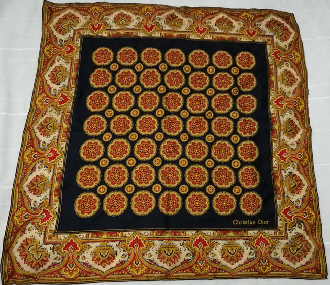 ผ้าผูกคอ ผูกผม 100% silk Christian Dior