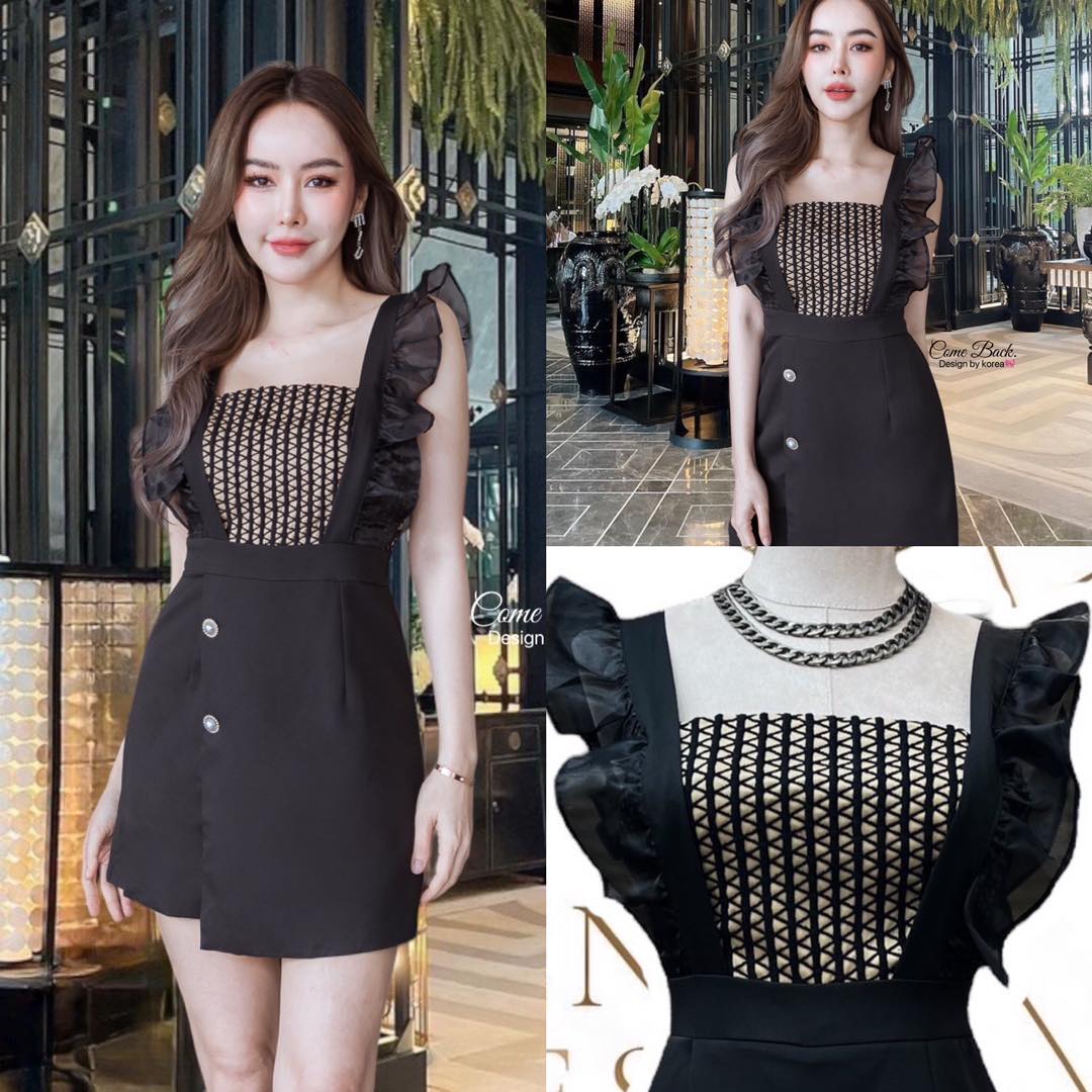 จั๊มระบายลูกไม้ แต่งด้วยลูกไม้ และแต่งไหล่ด้วยระบายผ้าแก้ว สินค้าคุณภาพ (พร้อมส่ง)