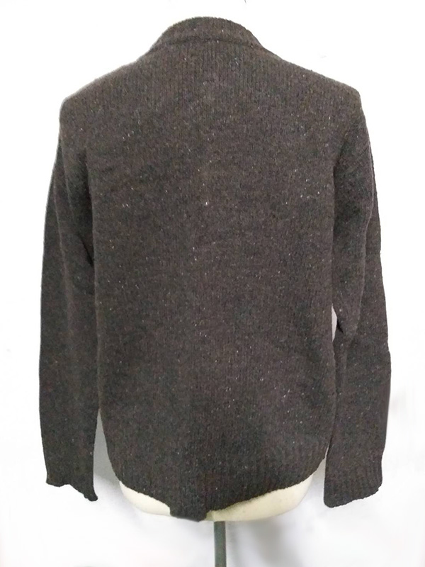 เสื้อไหมพรมขนสัตว์ Uniqlo SzL-XL (ของใหม่)