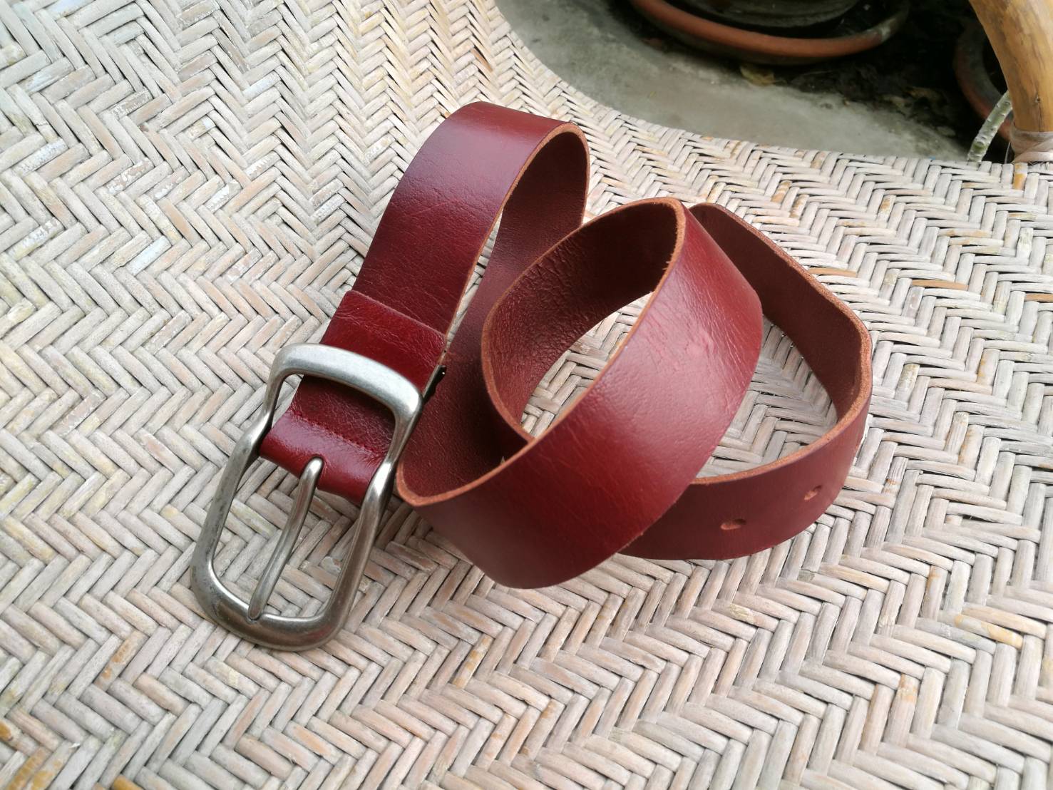 เข็มขัดชาย หนังแท้ หัวเหล็กสวย หนังหนา