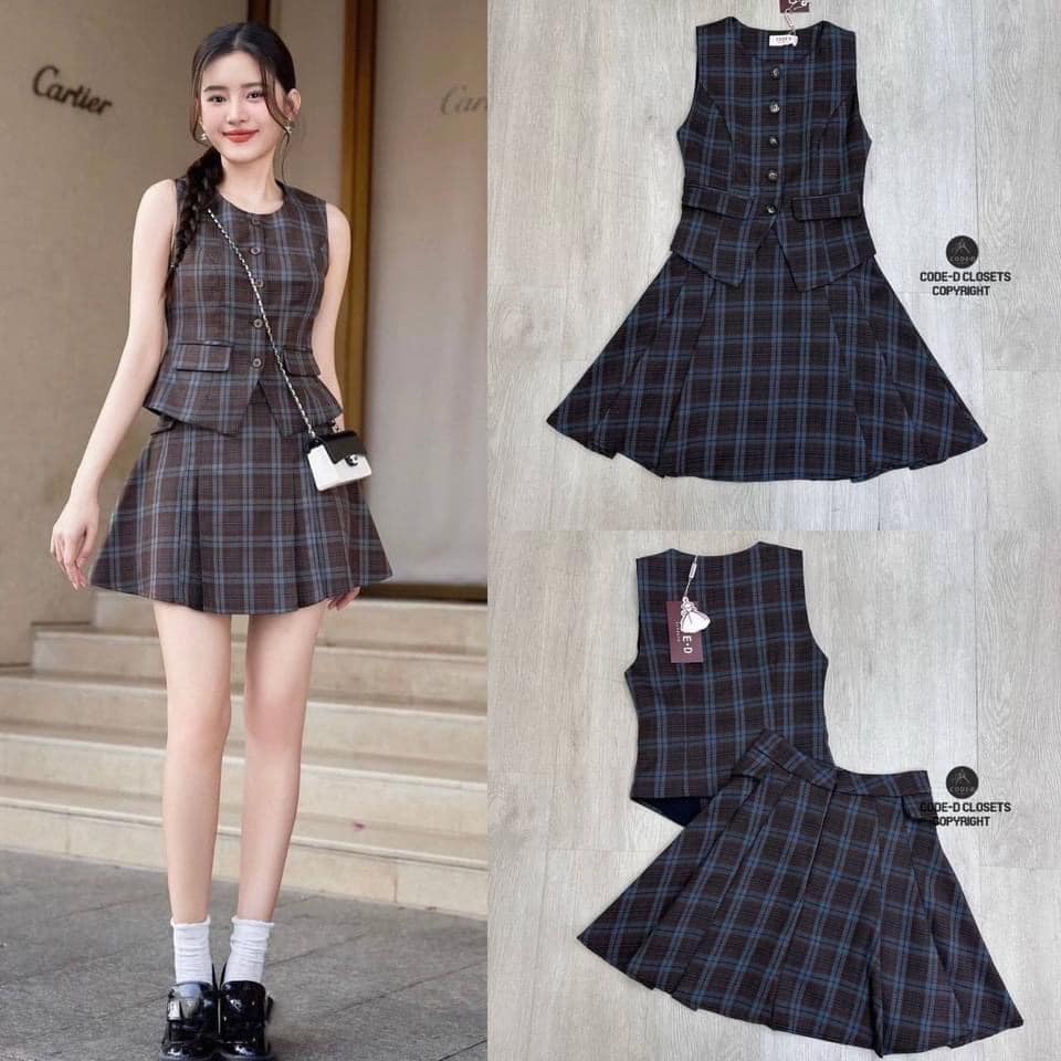 Set 2 ชิ้น ลายตารางสก็อต เสื้อแขนกุด ทรงกั๊ก ดีไซน์น่ารัก ใส่สบาย สินค้าคุณภาพ (พร้อมส่ง)