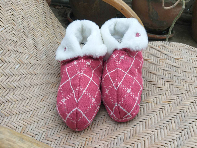 รองเท้าใส่เดินในบ้าน บุขนด้านใน อุ่นสุดๆ