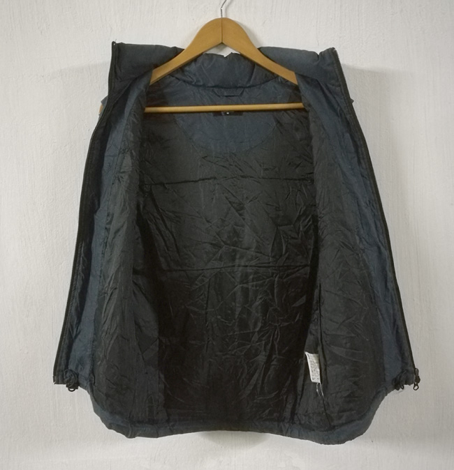 เสื้อกั๊กขนเป็ด Munsingwear อก46 กระเป๋าเยอะ