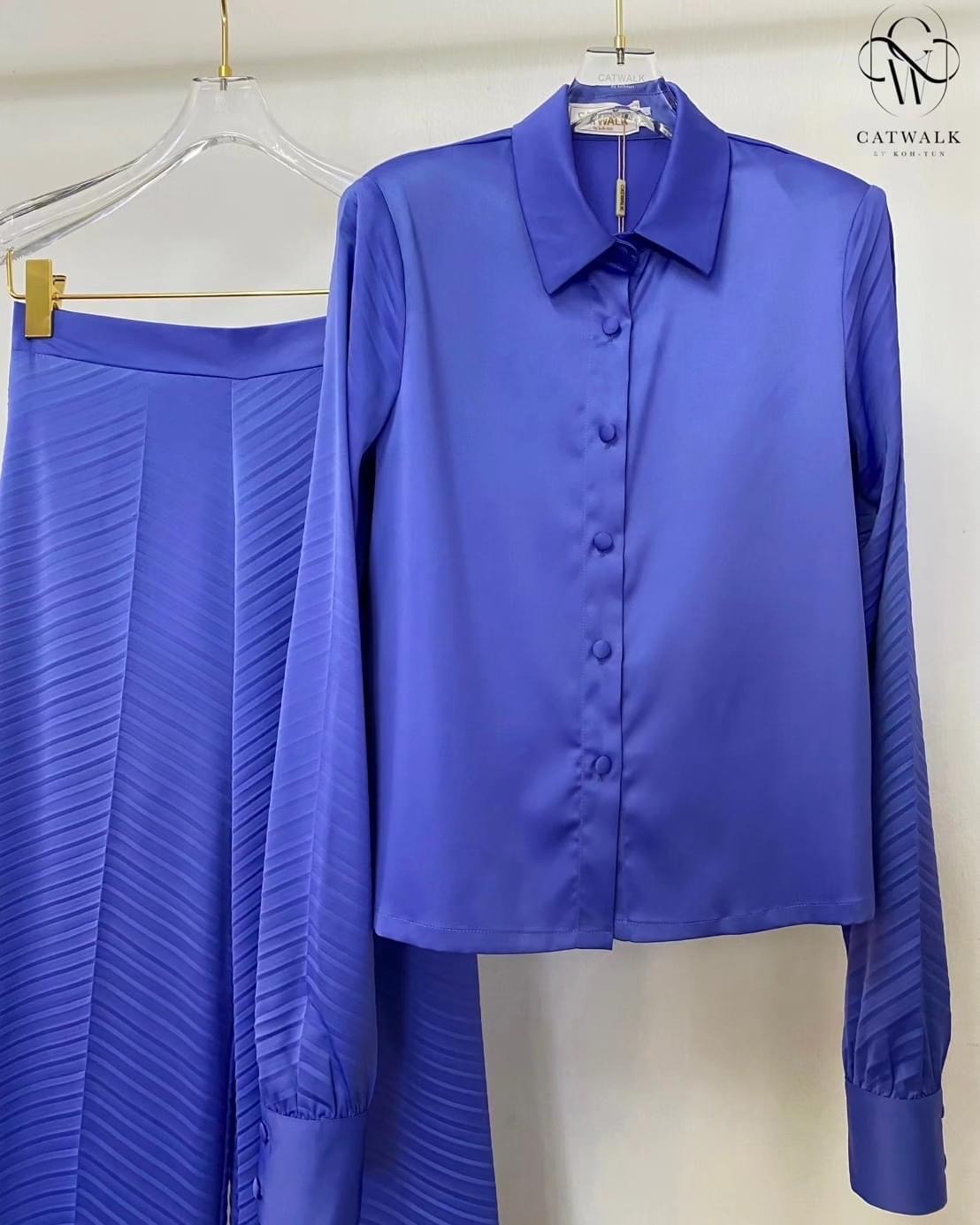 เซตเสื้อเชิ้ตผ้าเครปอัดพลีท+กางเกงทรงสวย เนื้อผ้าเครปกึ่งเงาเกรดเอ ใส่สบาย สินค้าคุณภาพ (พร้อมส่ง)