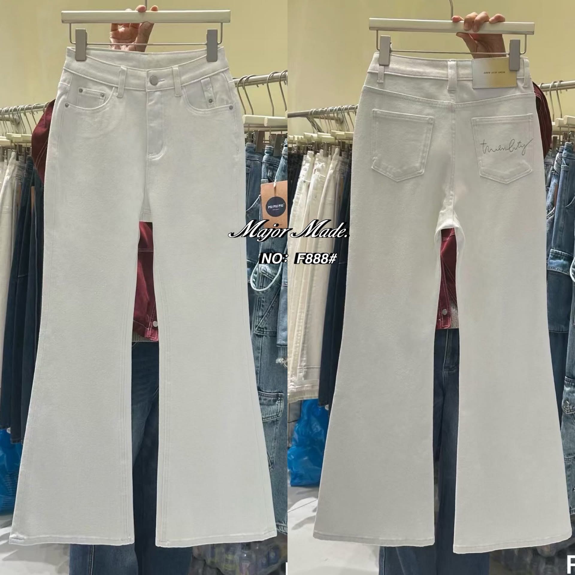 กางเกงยีนส์สีขาวขาม้ายาว ทรงเอวสูงงงง รุ่นนี้ขอบอกเลยผ้านิ่มมากๆๆ เนื้อผ้านิ่มหนา ยืดหยุ่นได้เยอะ ใส่ทรงเป๊ะเข้ารูป ใส่สบาย : สินค้าคุณภาพ (พร้อมส่ง)