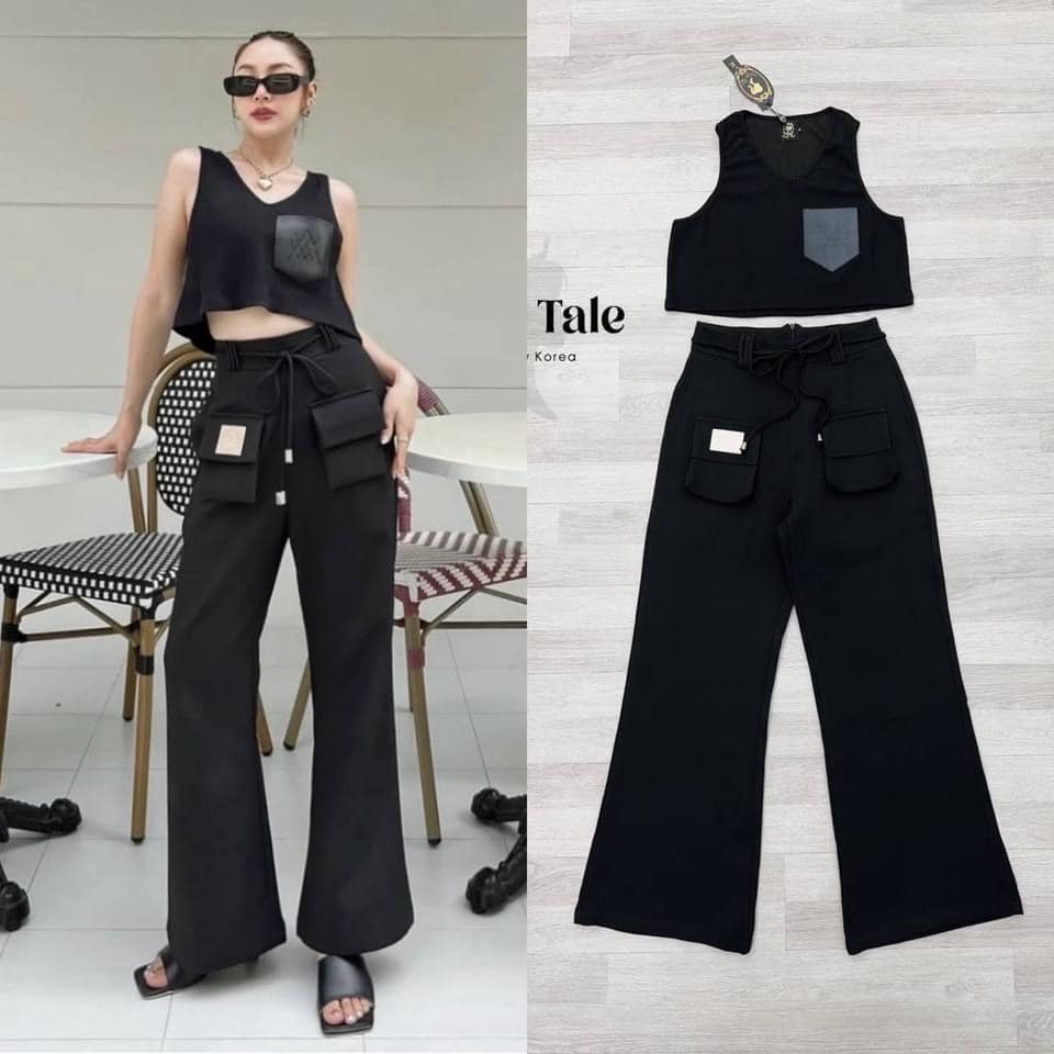 Set เสื้อแขนกุดผ้ายือลายร่อง กระเป๋าหน้าหนังปักลายLogoแบรนด์ แมตกางเกงสีดำกระเป๋าหน้าคู่ติดLogoหนังสีครีม มีเชือกผูกเอว สินค้าคุณภาพ (พร้อมส่ง)