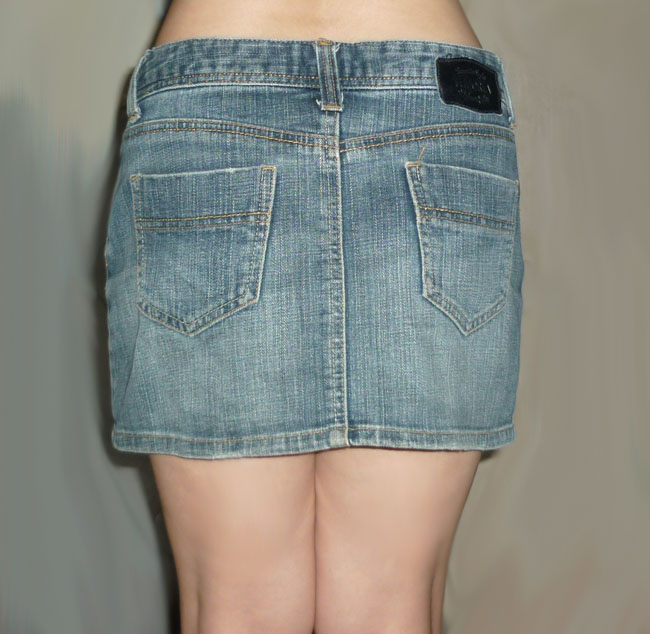 กระโปรงยีนส์ THEORIA สวยเรียบใส่ได้บ่อย 31.5-37-11.5