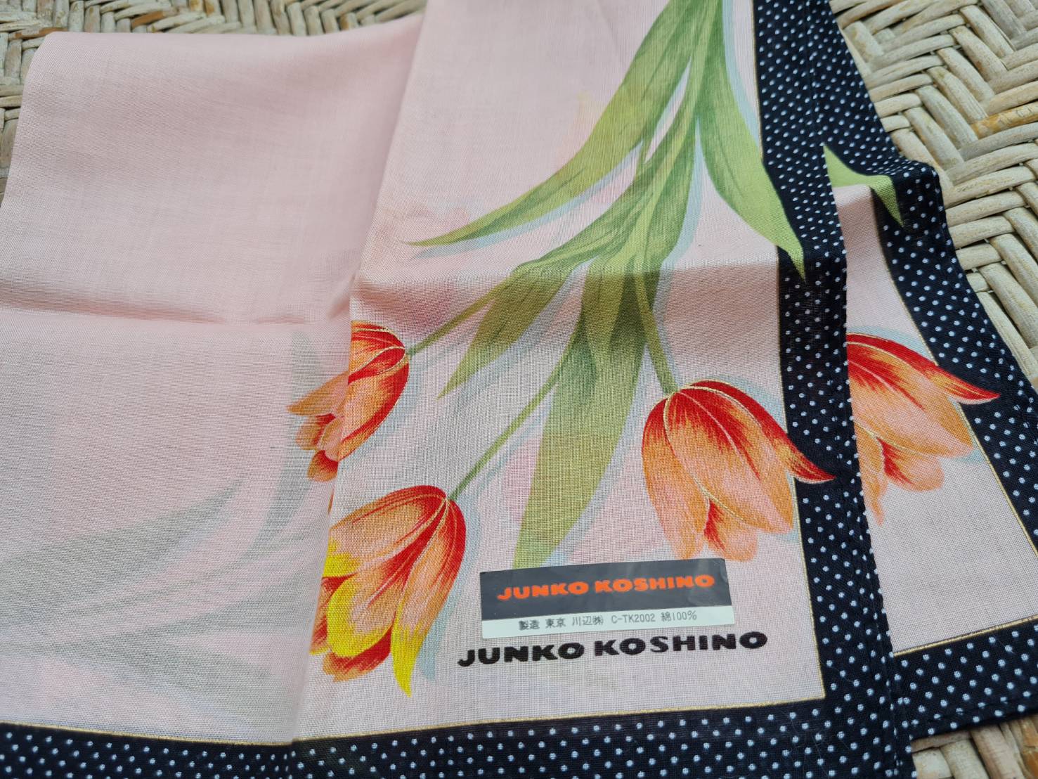 ผ้าเช็ดหน้าแบรนด์ JUNKO KOSHINO