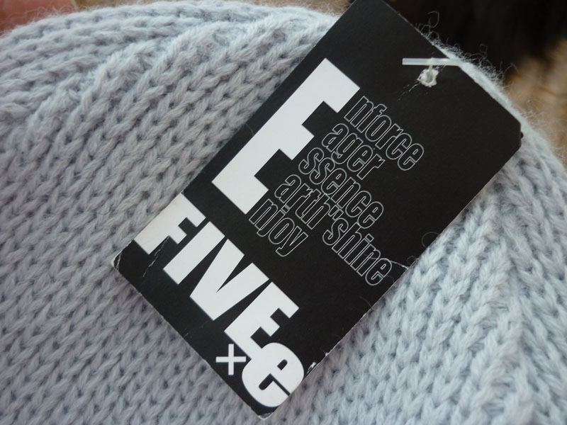 หมวกไหมพรม FIVExE จากญี่ปุ่น /ของใหม่/